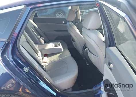 2018 Kia Optima Ex from USA, damaged, VIN 5XXGU4L35JG200081